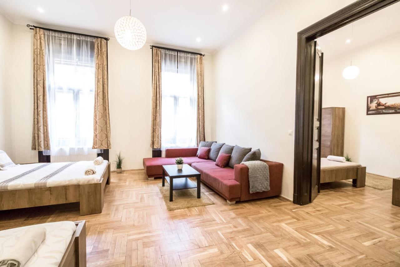 Real Apartments Klauzál Budapesta Exterior foto