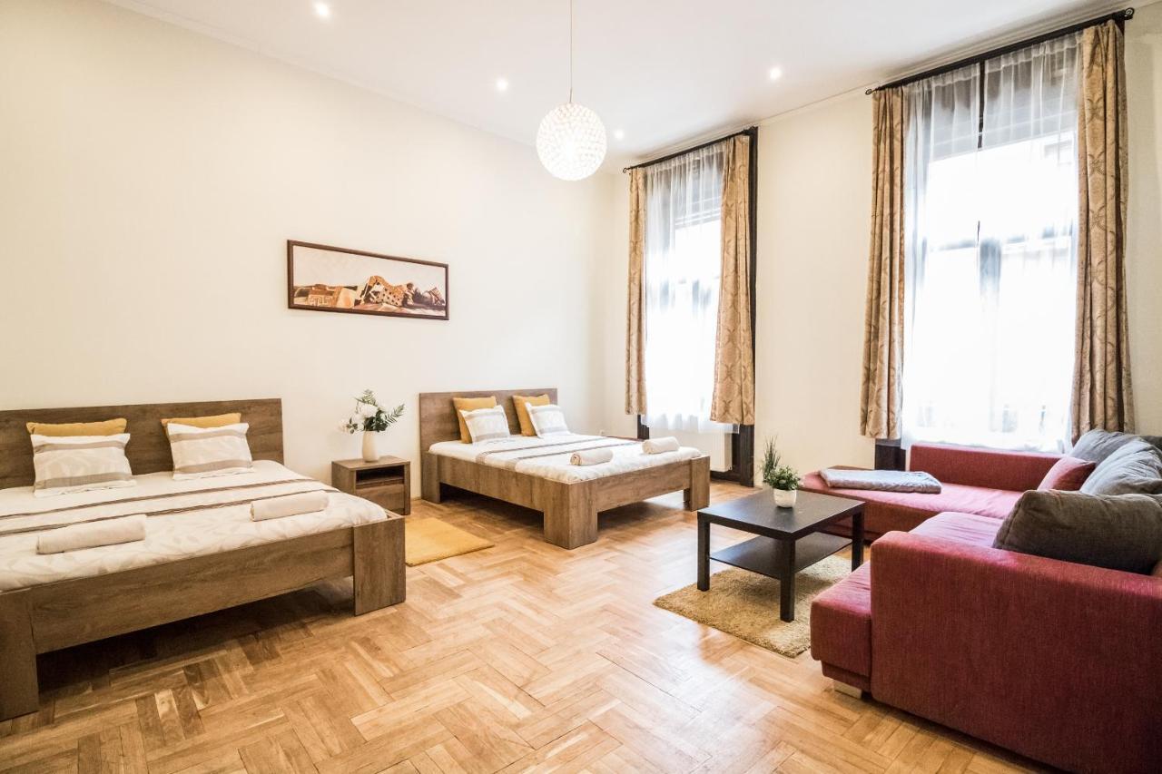 Real Apartments Klauzál Budapesta Exterior foto