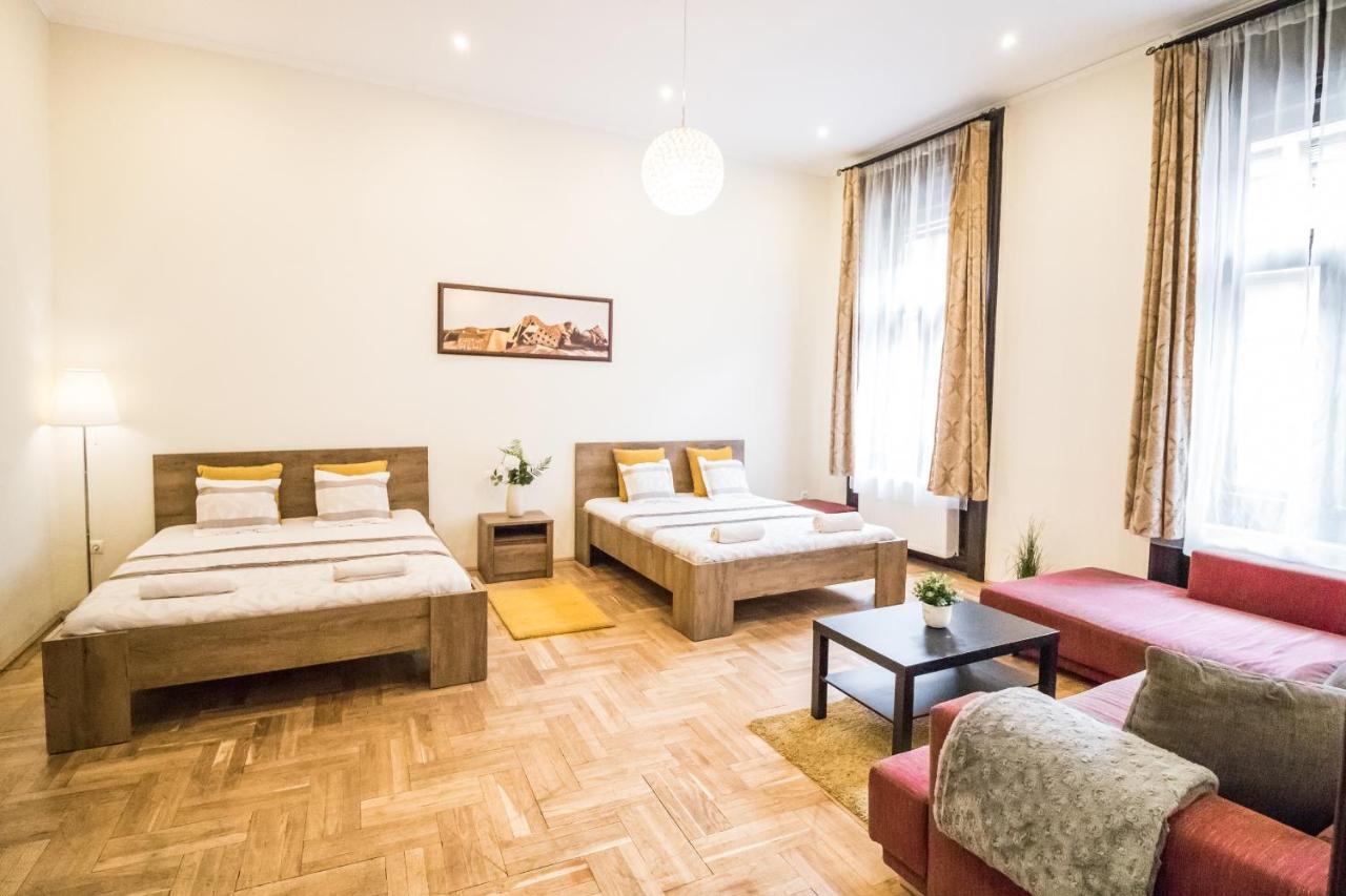 Real Apartments Klauzál Budapesta Exterior foto