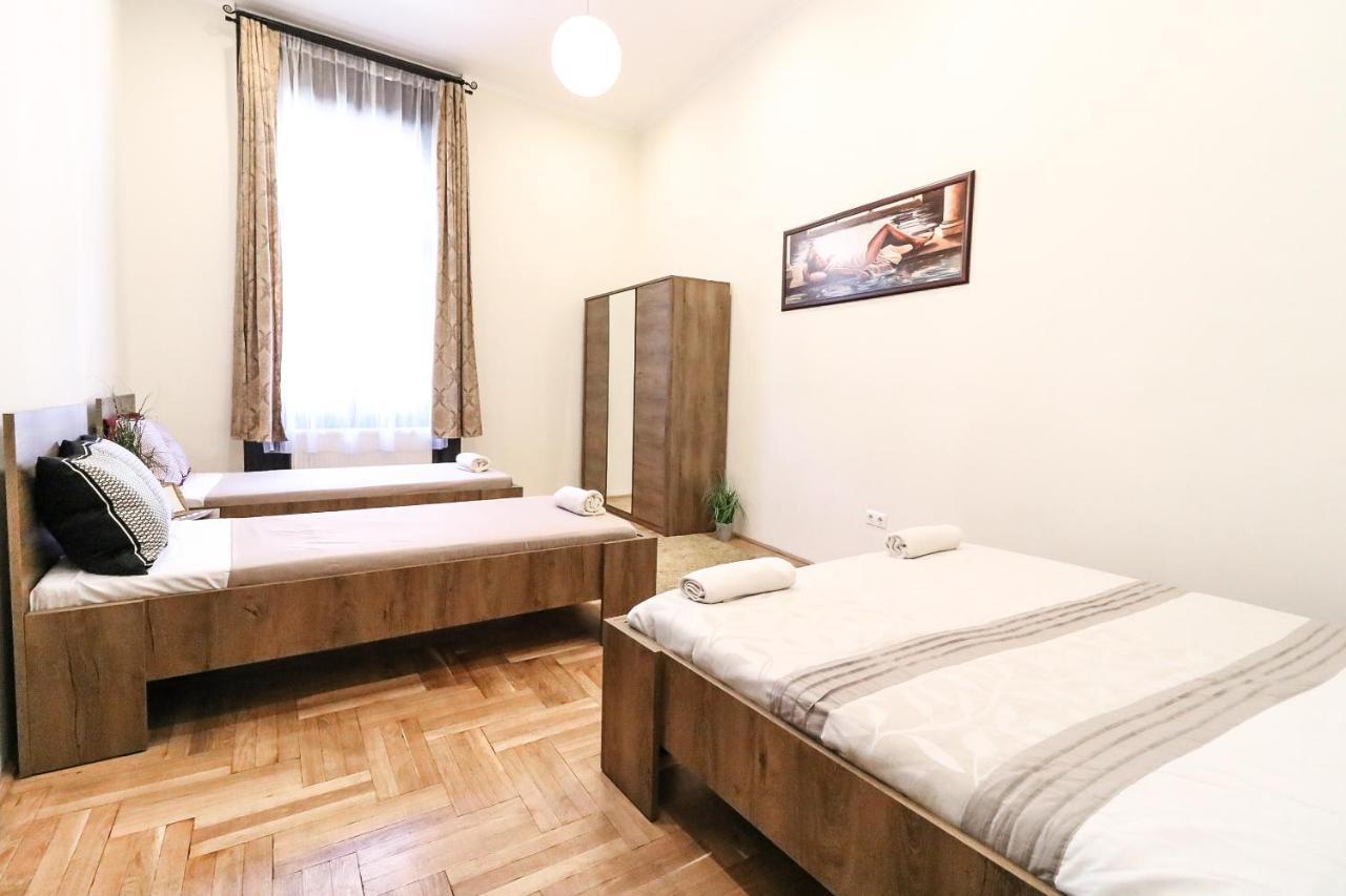Real Apartments Klauzál Budapesta Exterior foto